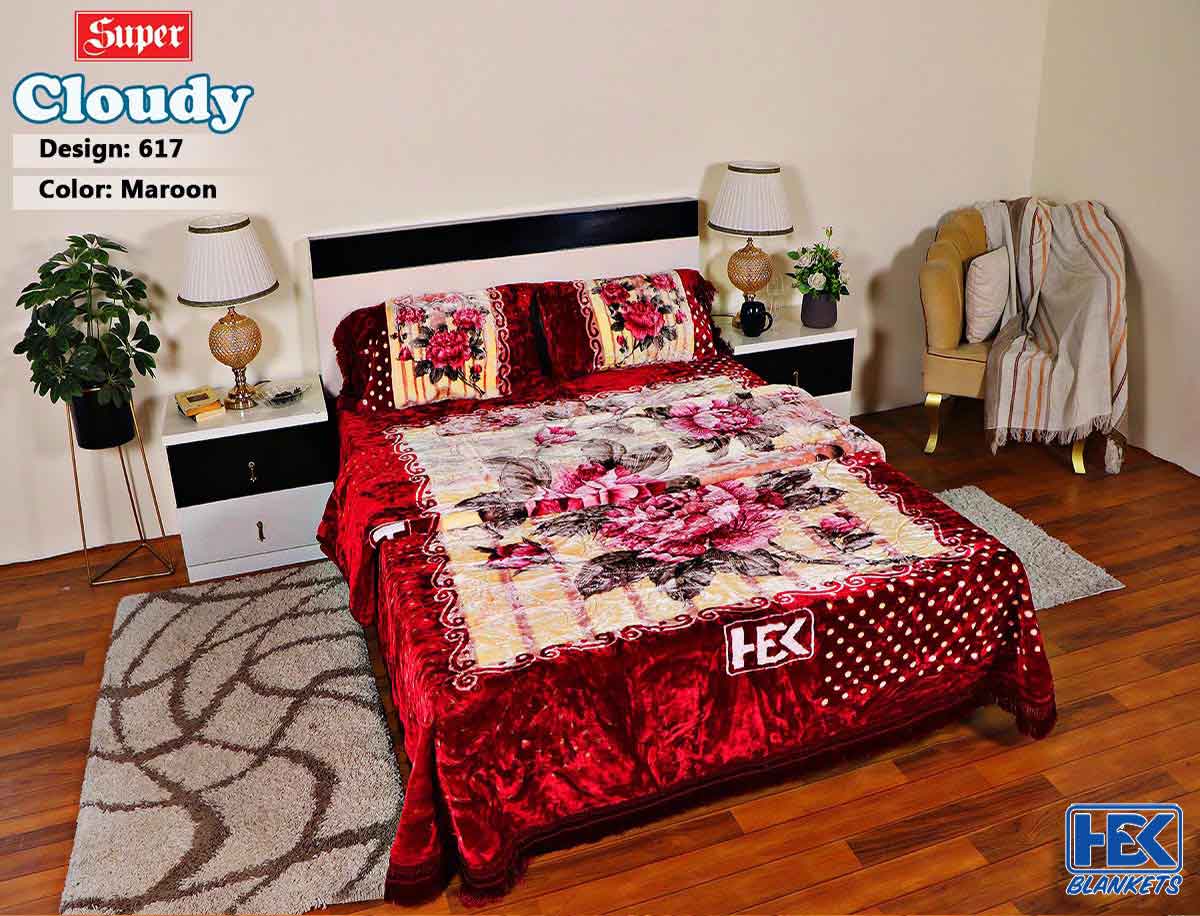 Super Cloudy Embossed 4Pcs Bed Cover Set with 2 Ply Blanket HBK